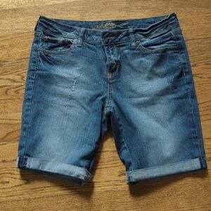 Arizona Jean Co. Bermuda Shorts Size 9